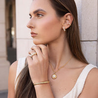 Pearl earring gold